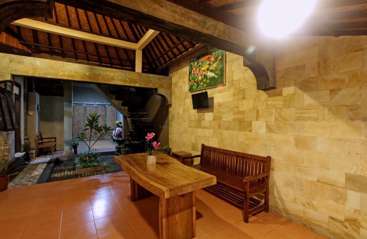 Sari House Ubud - Balinese Style Homestay Dış mekan fotoğraf