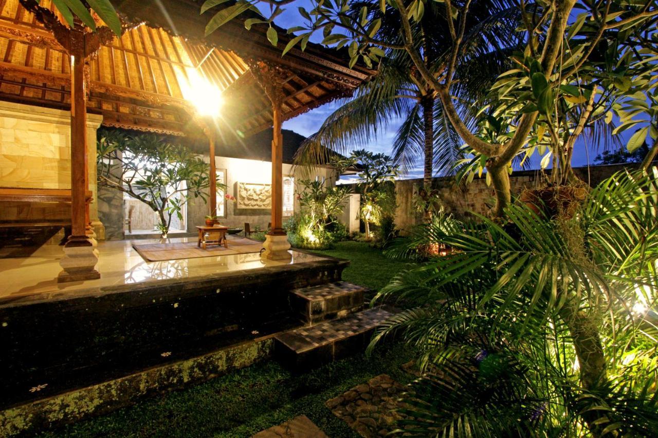 Sari House Ubud - Balinese Style Homestay Dış mekan fotoğraf