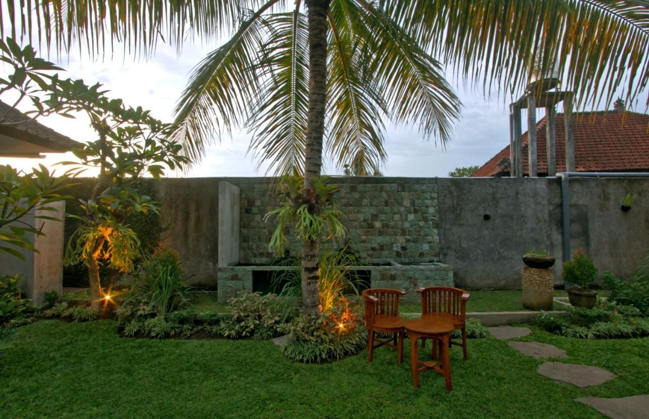 Sari House Ubud - Balinese Style Homestay Dış mekan fotoğraf