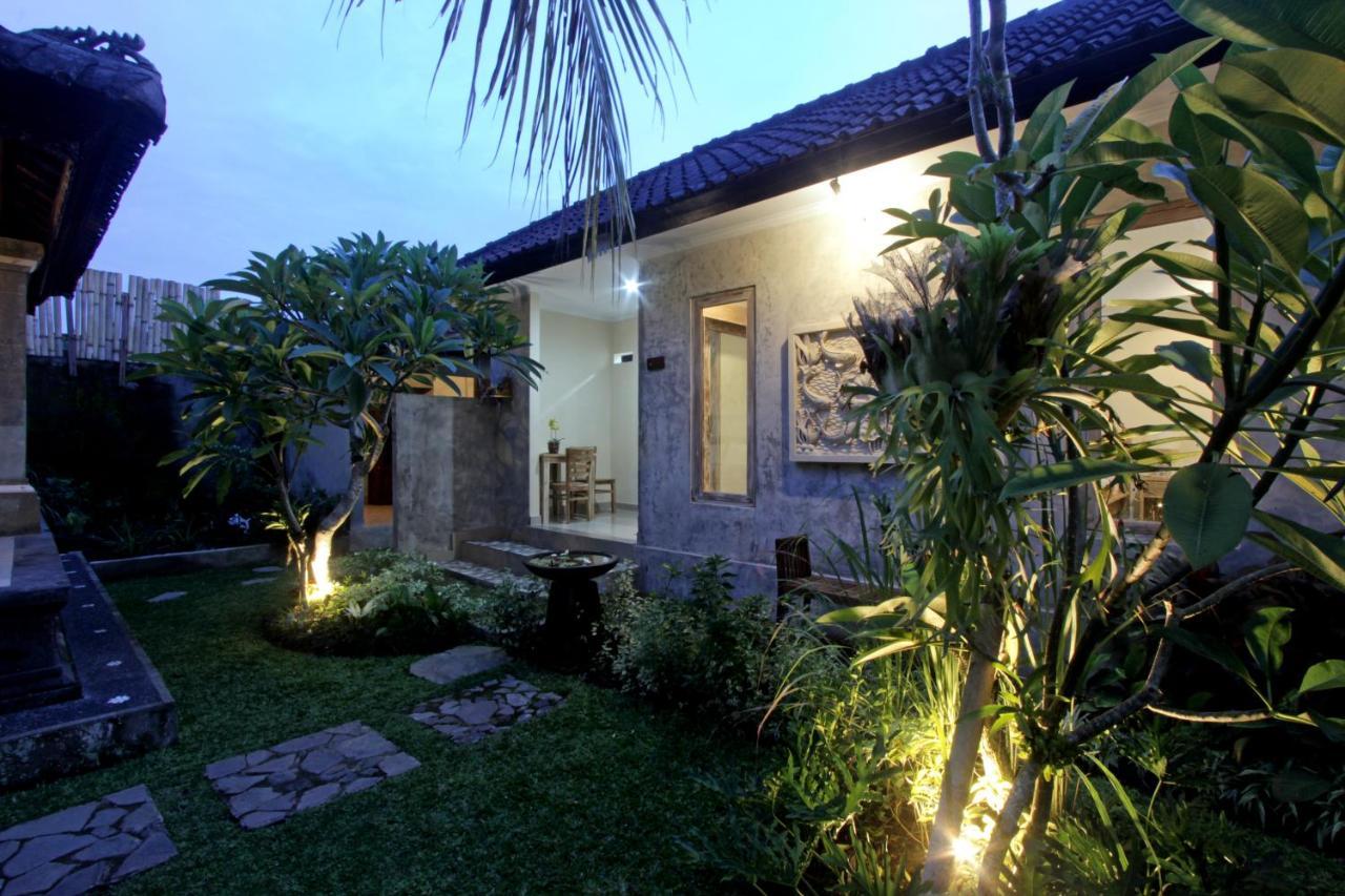 Sari House Ubud - Balinese Style Homestay Dış mekan fotoğraf