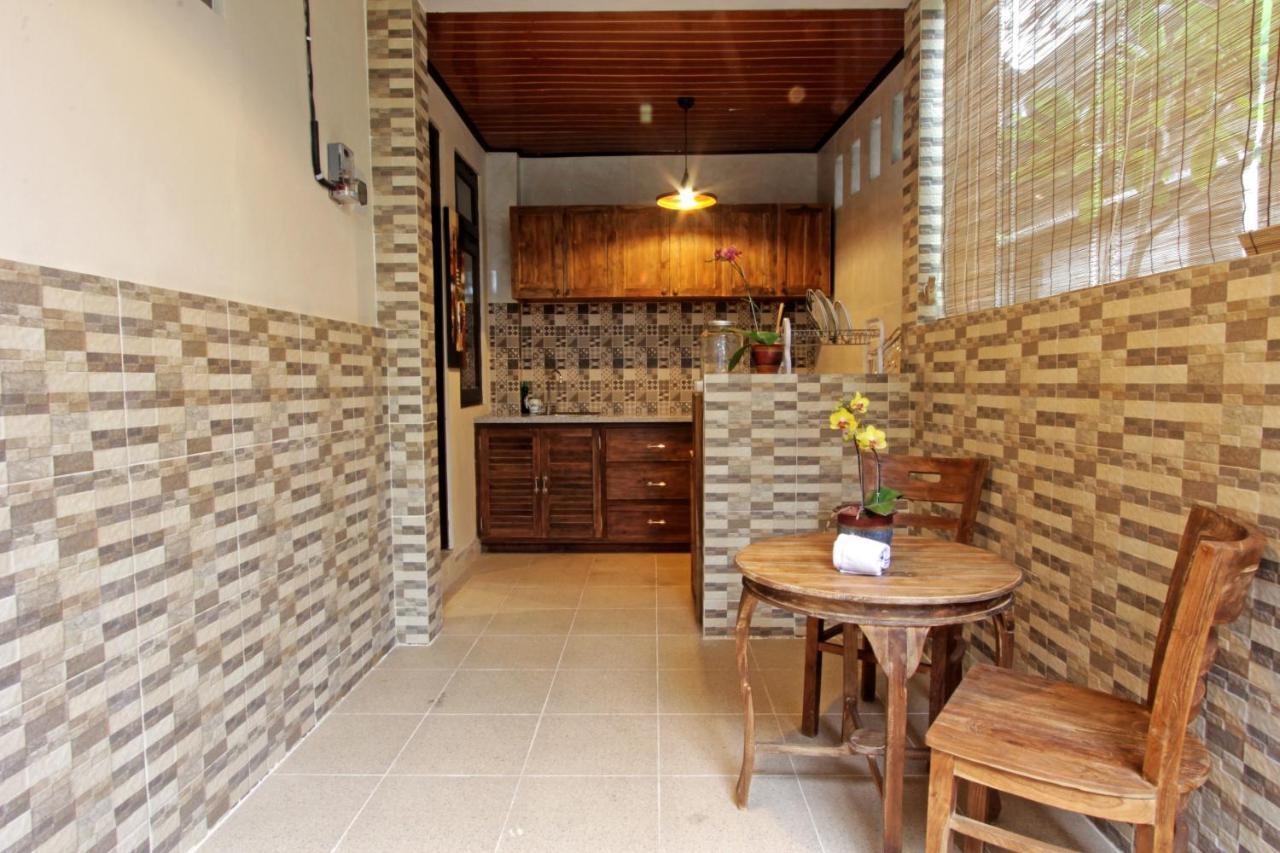 Sari House Ubud - Balinese Style Homestay Dış mekan fotoğraf