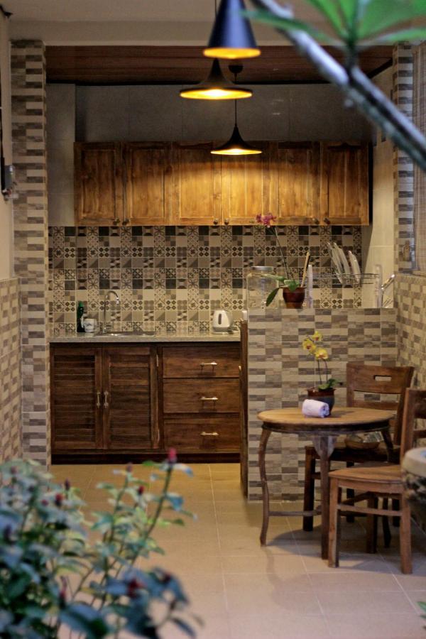 Sari House Ubud - Balinese Style Homestay Dış mekan fotoğraf